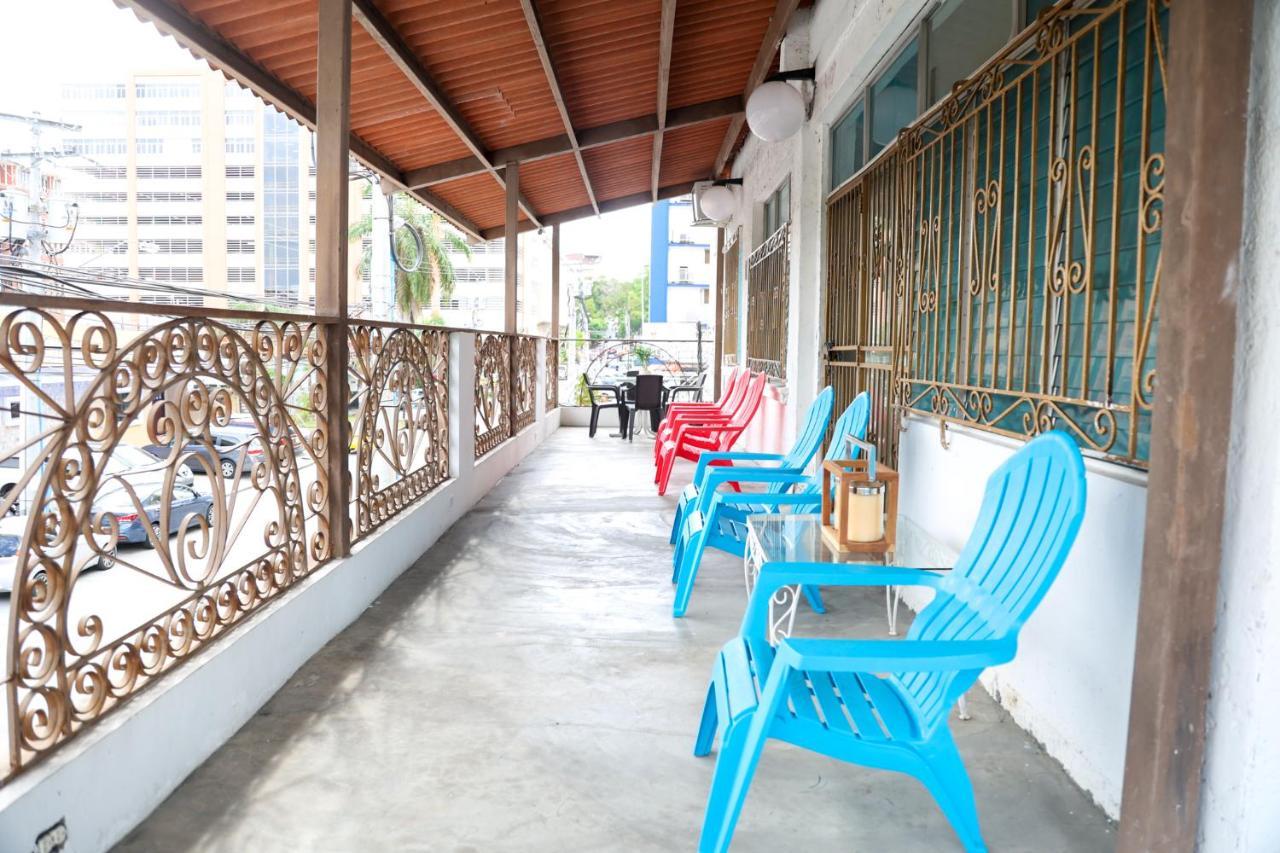Hostal Villa Grande ปานามาซิตี้ ภายนอก รูปภาพ